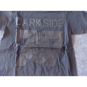 Star wars fifth sun S t-shirt Dark SIDE 77 Darth Vader new with tags